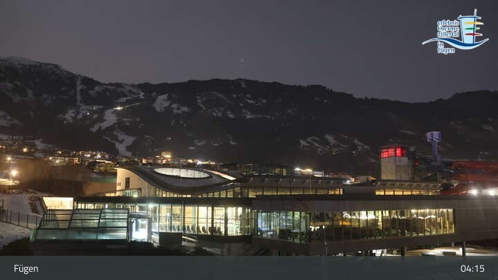 Archived image Webcam Erlebnistherme Zillertal Spa Fügen