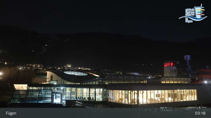 Archiv Foto Webcam Erlebnistherme Zillertal in Fügen