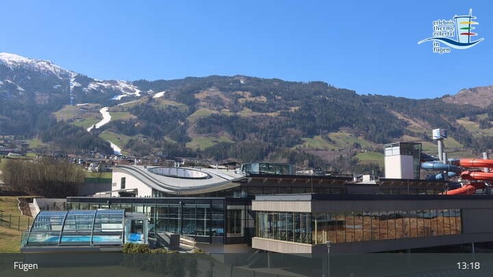 Archiv Foto Webcam Erlebnistherme Zillertal in Fügen