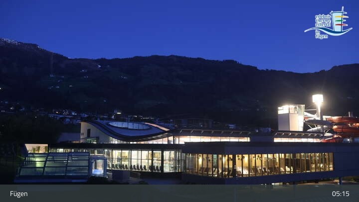 Archived image Webcam Erlebnistherme Zillertal Spa Fügen