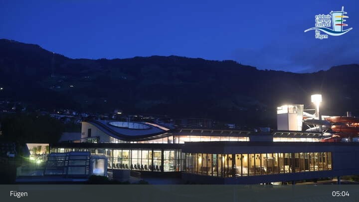Archived image Webcam Erlebnistherme Zillertal Spa Fügen