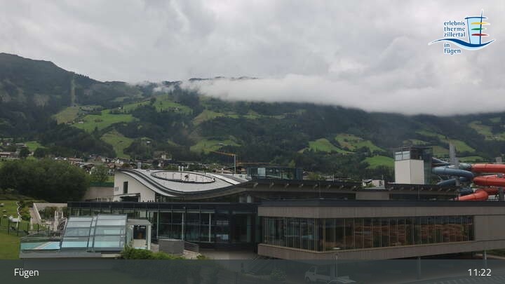 Archiv Foto Webcam Erlebnistherme Zillertal in Fügen