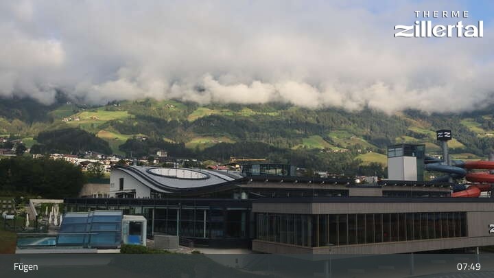 Archived image Webcam Erlebnistherme Zillertal Spa Fügen