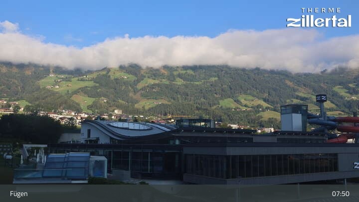 Archiv Foto Webcam Erlebnistherme Zillertal in Fügen