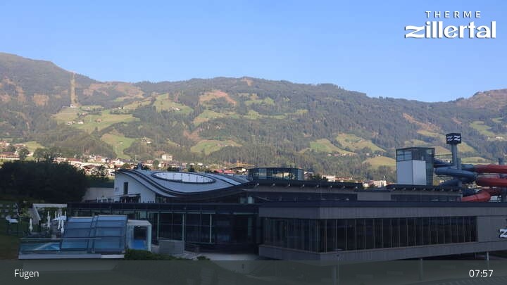 Archiv Foto Webcam Erlebnistherme Zillertal in Fügen