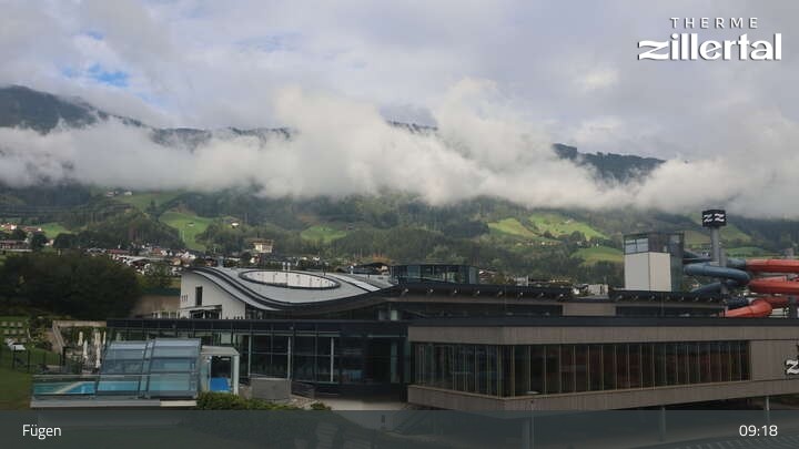 Archiv Foto Webcam Erlebnistherme Zillertal in Fügen