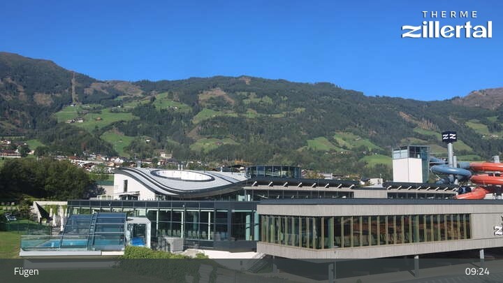Archiv Foto Webcam Erlebnistherme Zillertal in Fügen