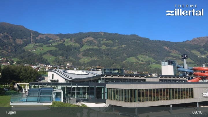 Archiv Foto Webcam Erlebnistherme Zillertal in Fügen