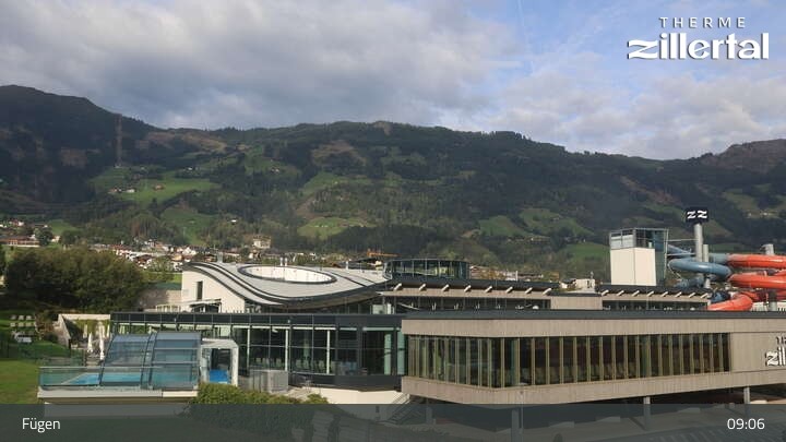 Archived image Webcam Erlebnistherme Zillertal Spa Fügen