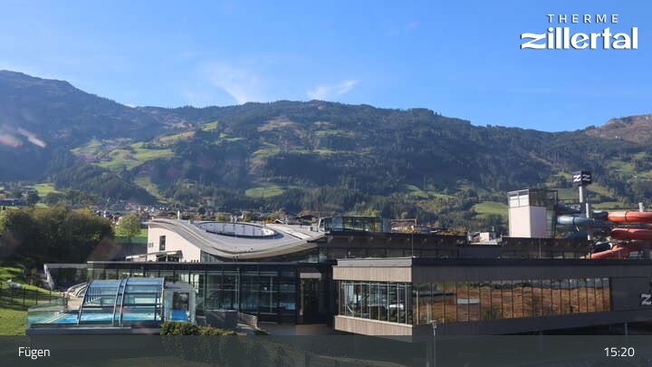 Archiv Foto Webcam Erlebnistherme Zillertal in Fügen