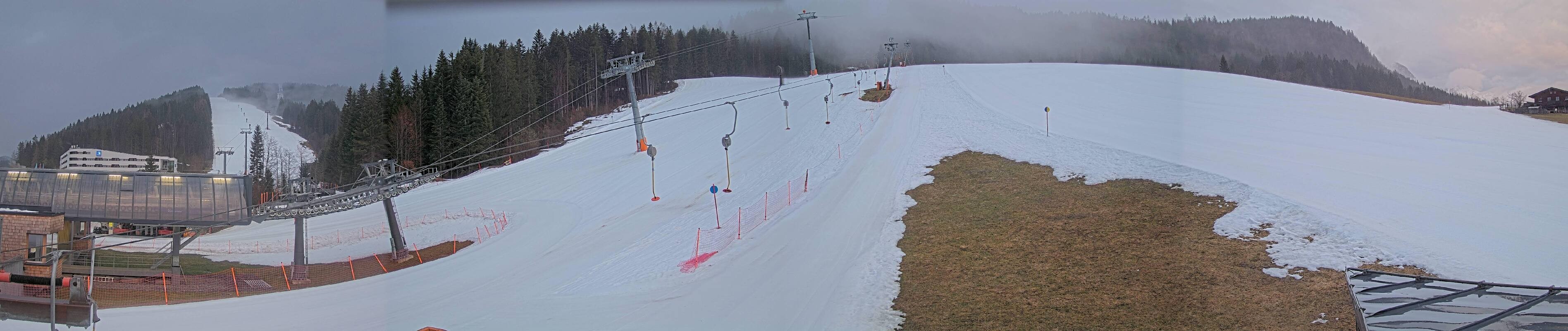 Archived image Webcam Base station of Fieberbrunn