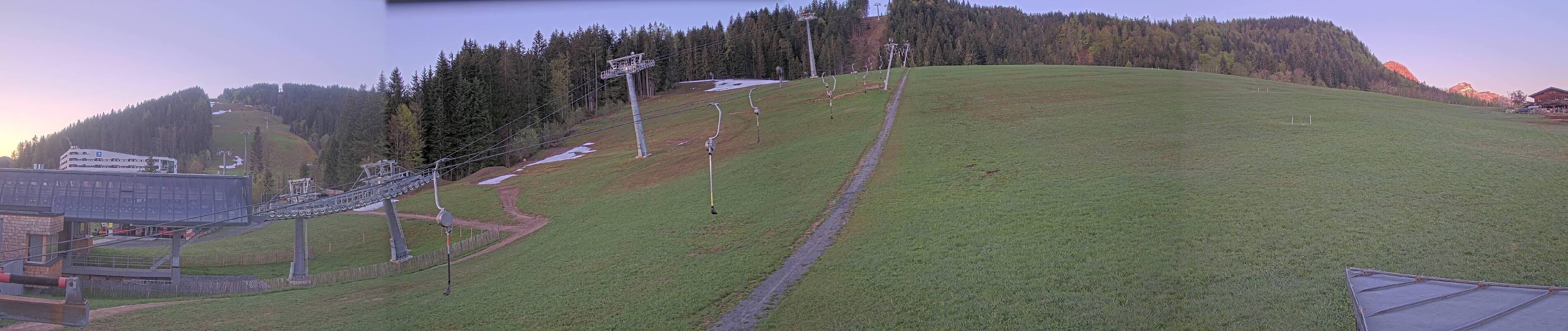 Archived image Webcam Base station of Fieberbrunn