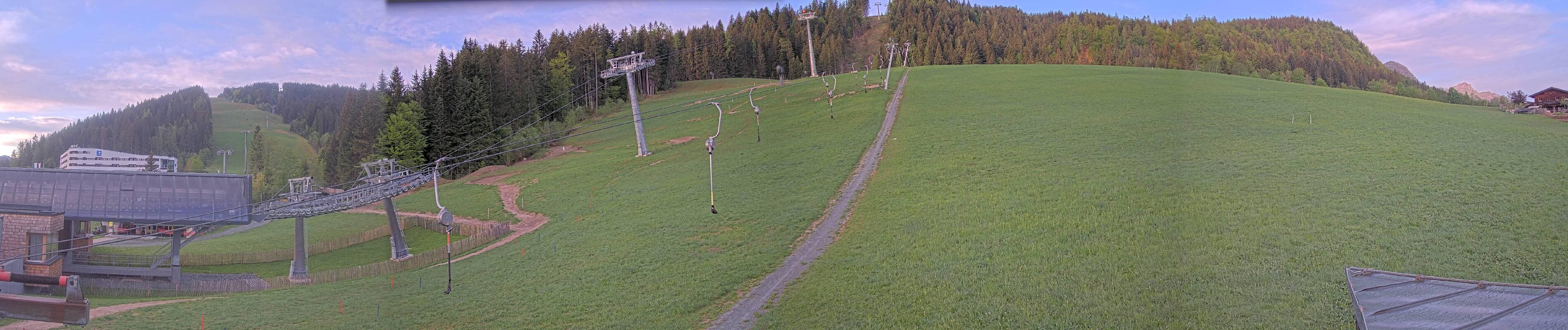 Archived image Webcam Base station of Fieberbrunn