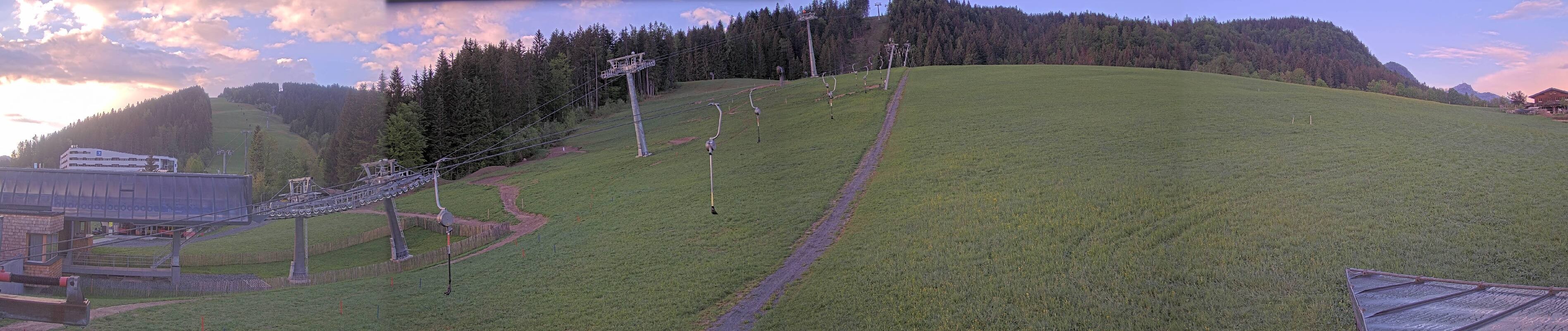 Archived image Webcam Base station of Fieberbrunn