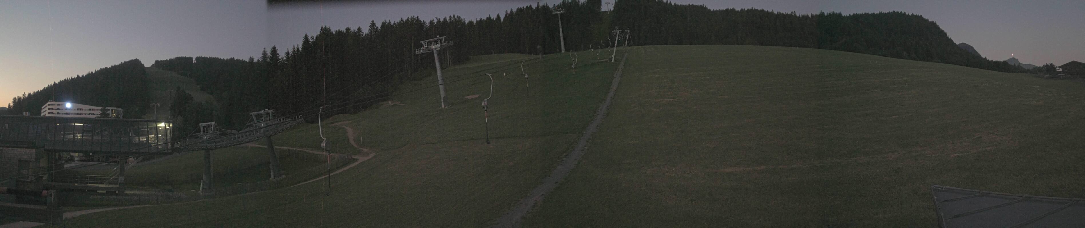 Archived image Webcam Base station of Fieberbrunn