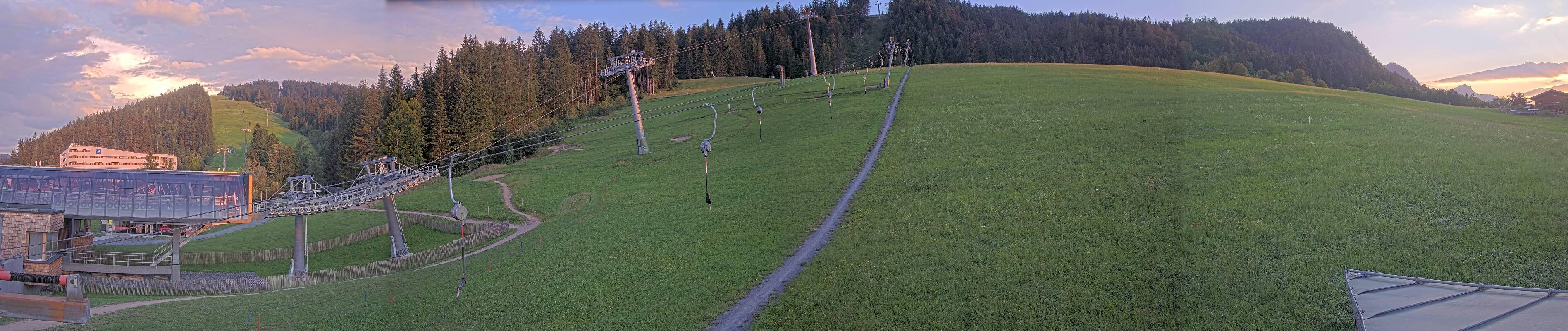 Archived image Webcam Base station of Fieberbrunn