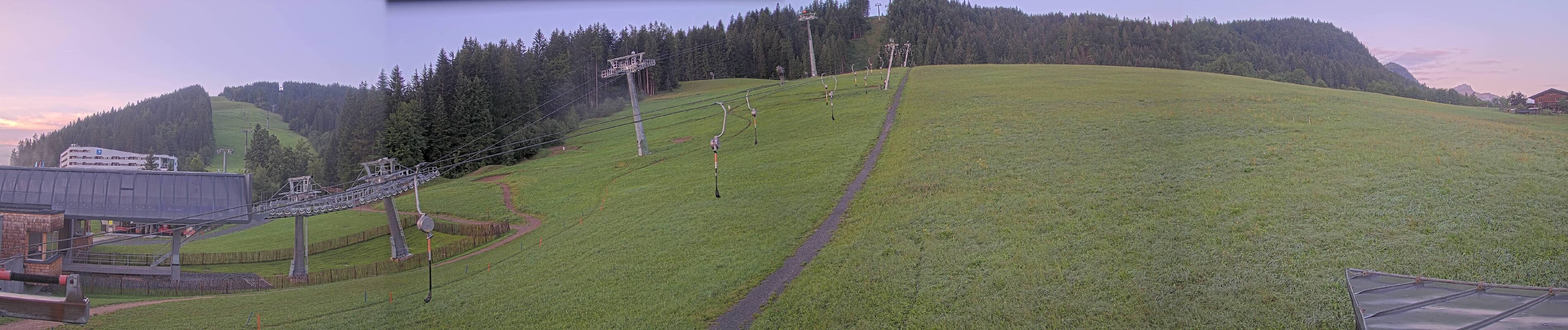 Archived image Webcam Base station of Fieberbrunn