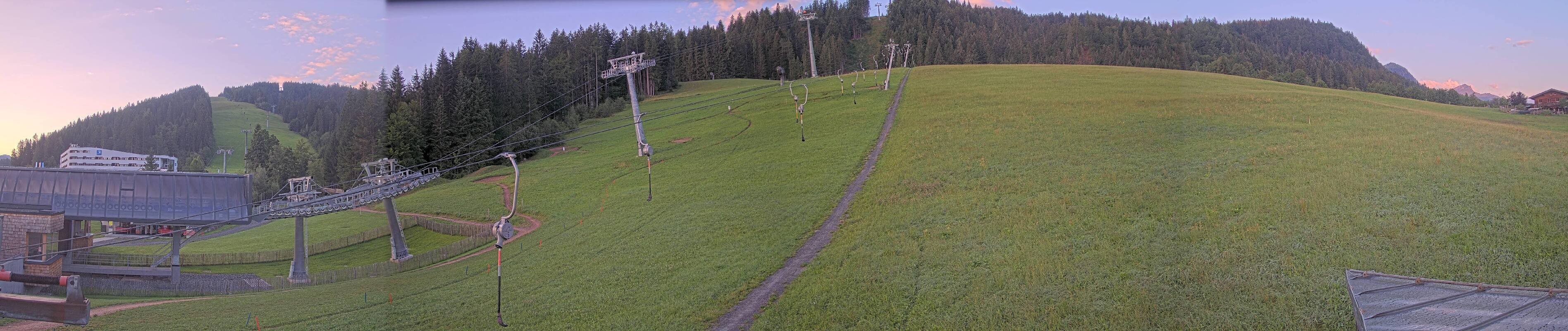 Archived image Webcam Base station of Fieberbrunn