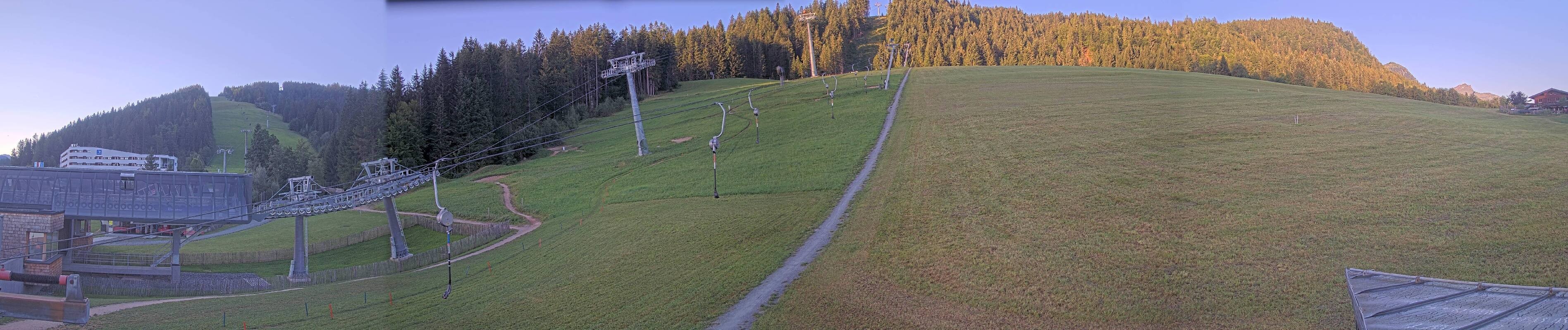 Archived image Webcam Base station of Fieberbrunn