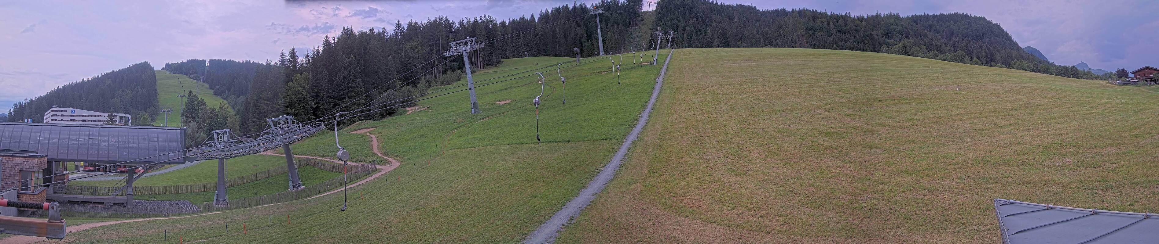 Archived image Webcam Base station of Fieberbrunn