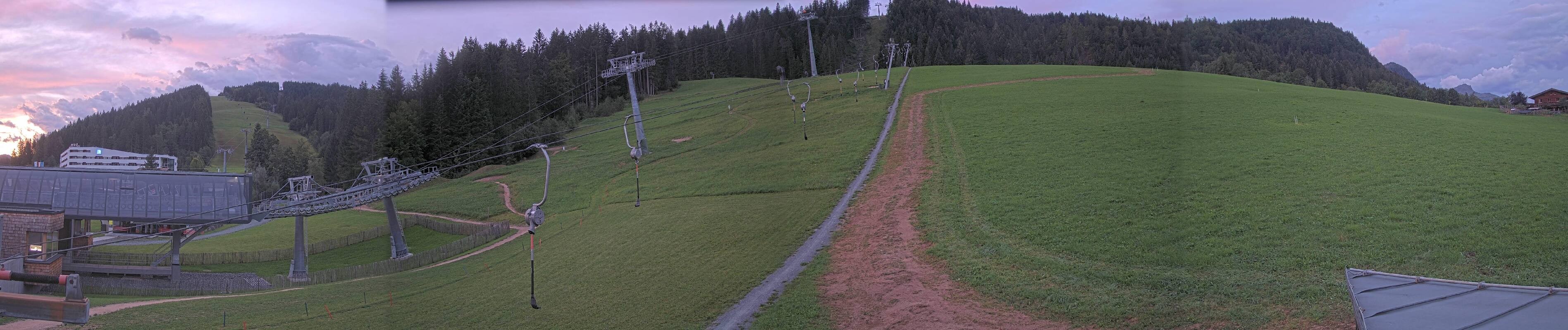 Archived image Webcam Base station of Fieberbrunn