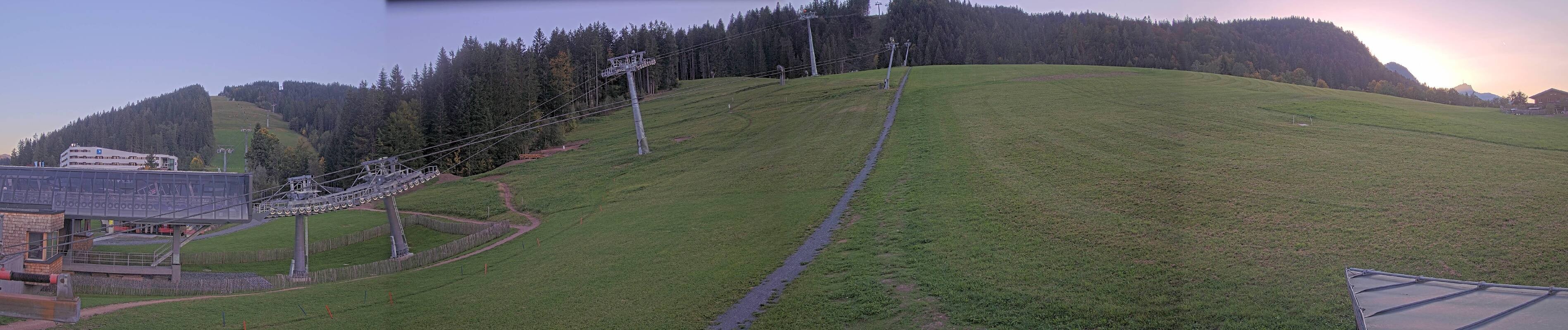 Archived image Webcam Base station of Fieberbrunn