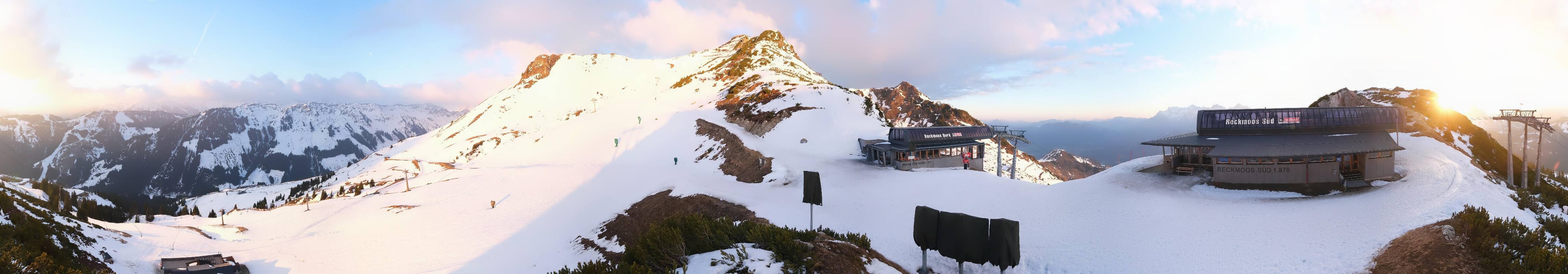 Archived image Webcam Top station Reckmoos lift