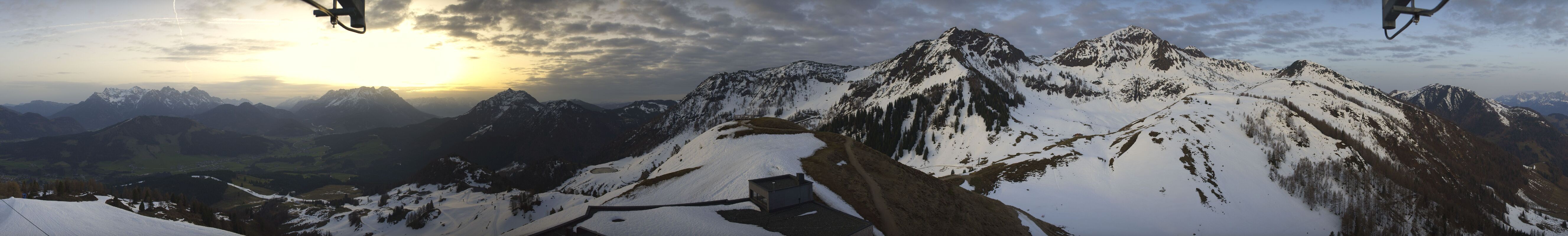 Archiv Foto Webcam Panorama vom Lärchfilzkogel 1645m