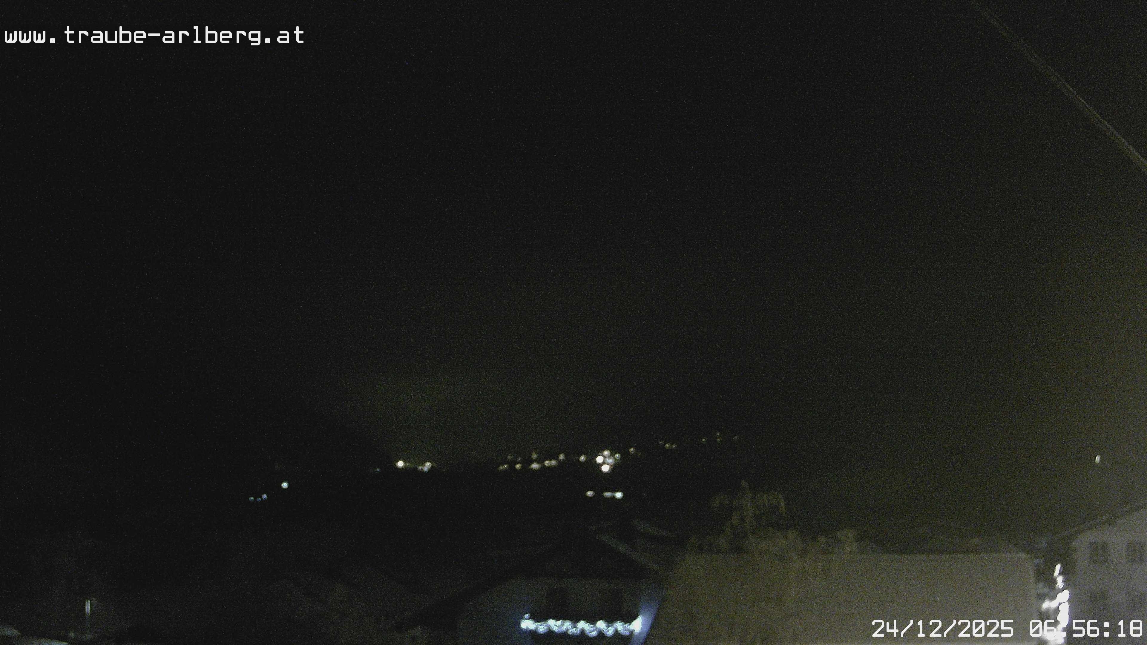 Archiv Foto Webcam Pettneu, Gasthof Traube