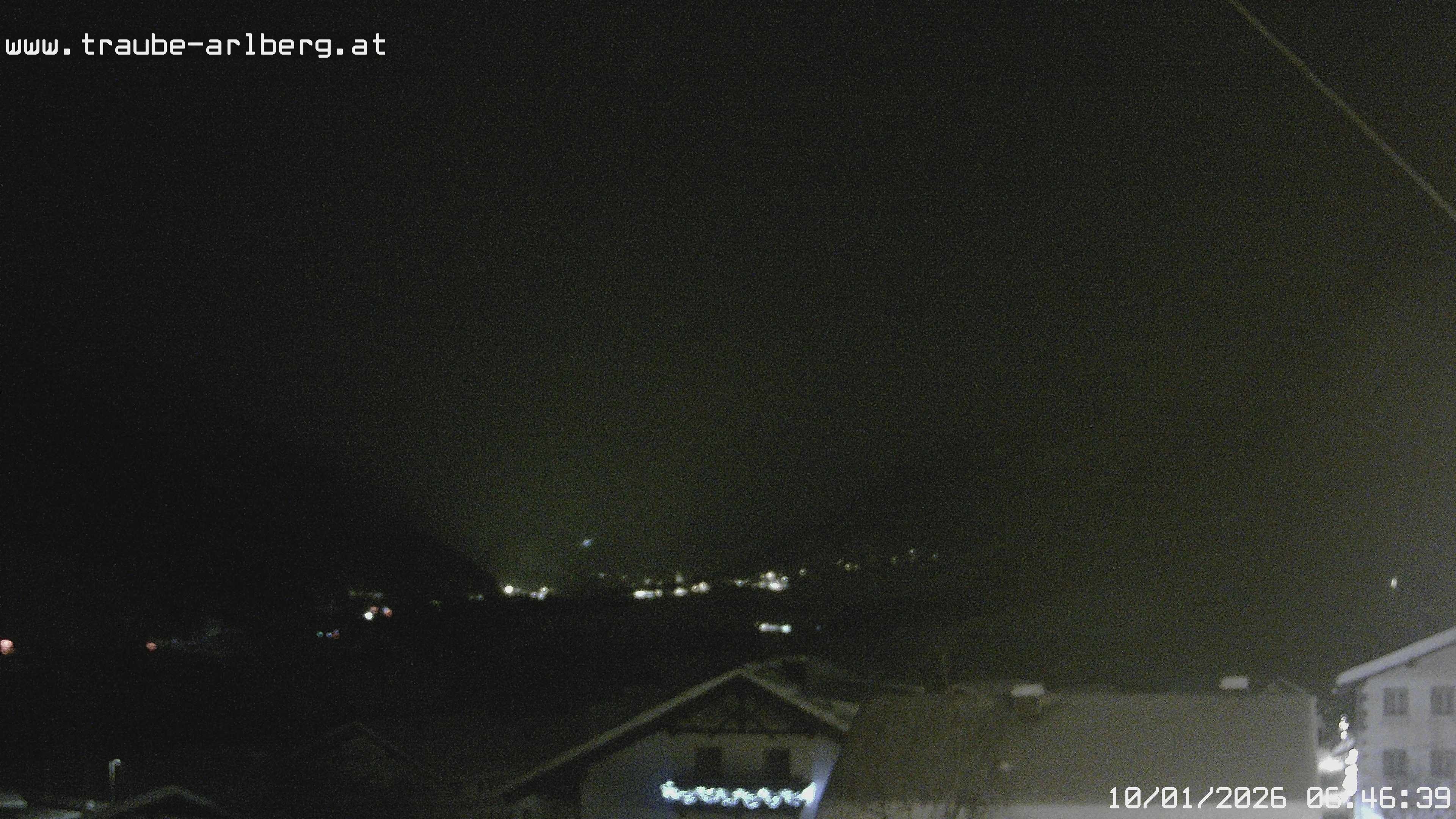 Archived image Webcam guesthouse "Traube", Pettneu