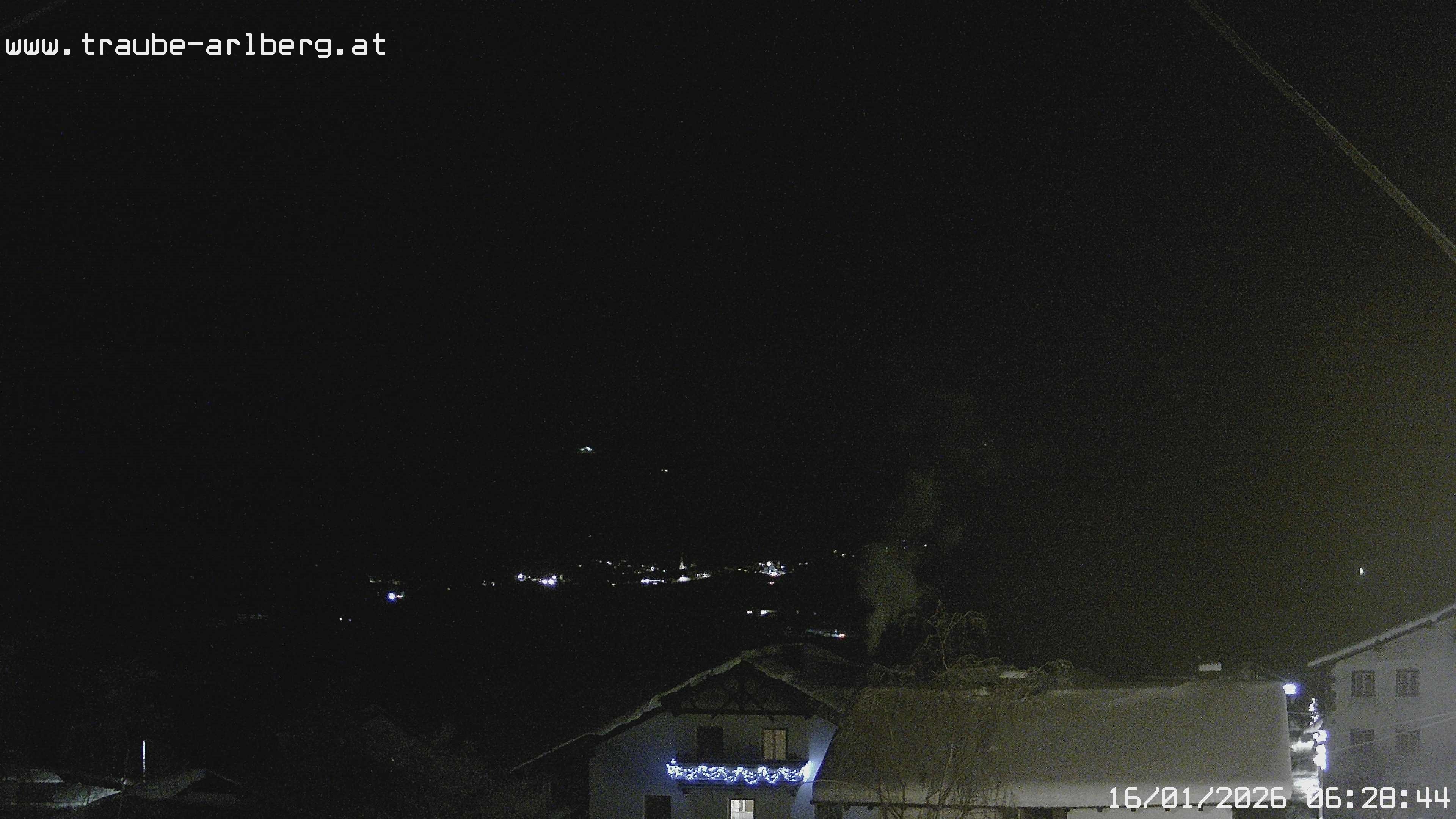 Archived image Webcam guesthouse "Traube", Pettneu