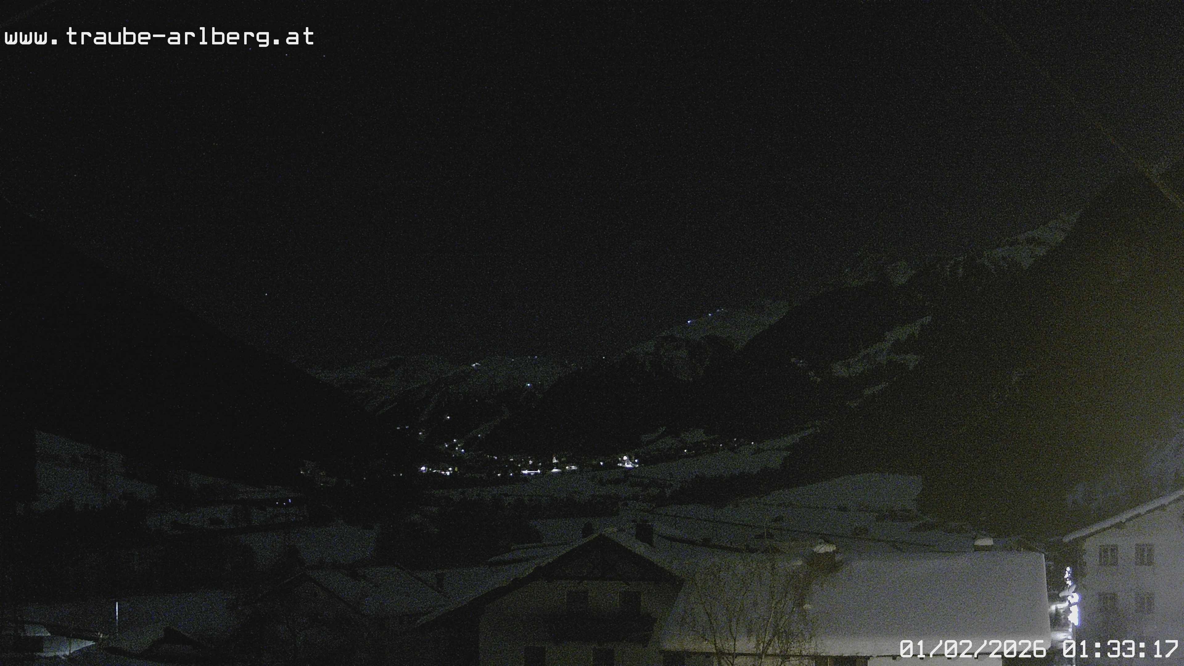 Archiv Foto Webcam Pettneu, Gasthof Traube