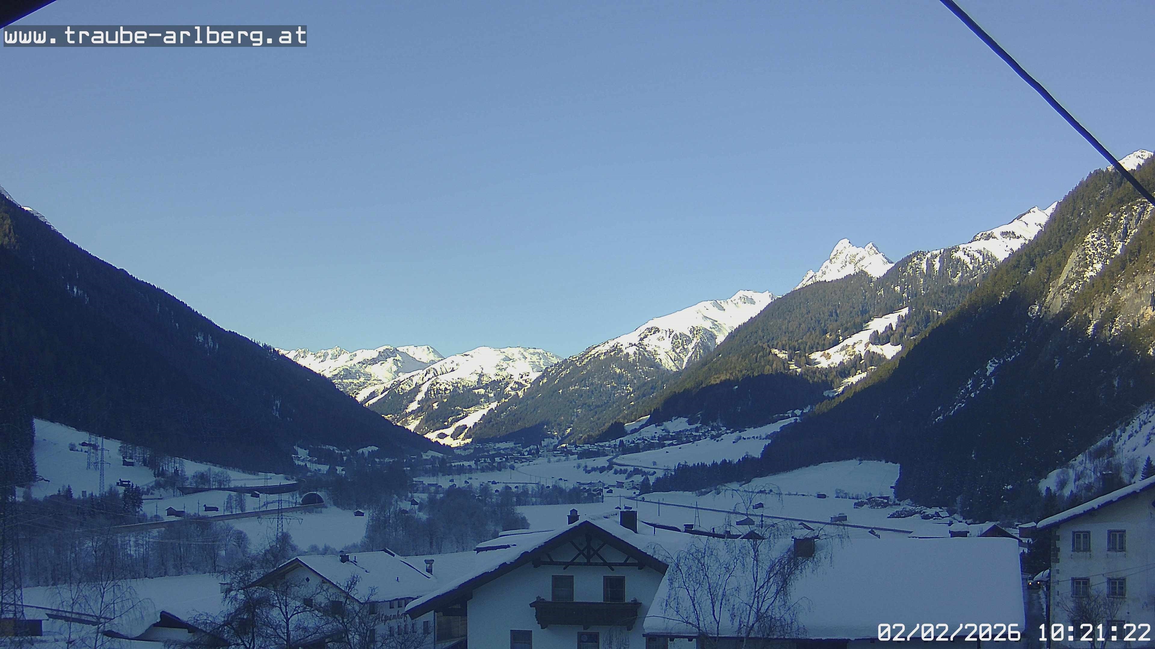 Archiv Foto Webcam Pettneu, Gasthof Traube