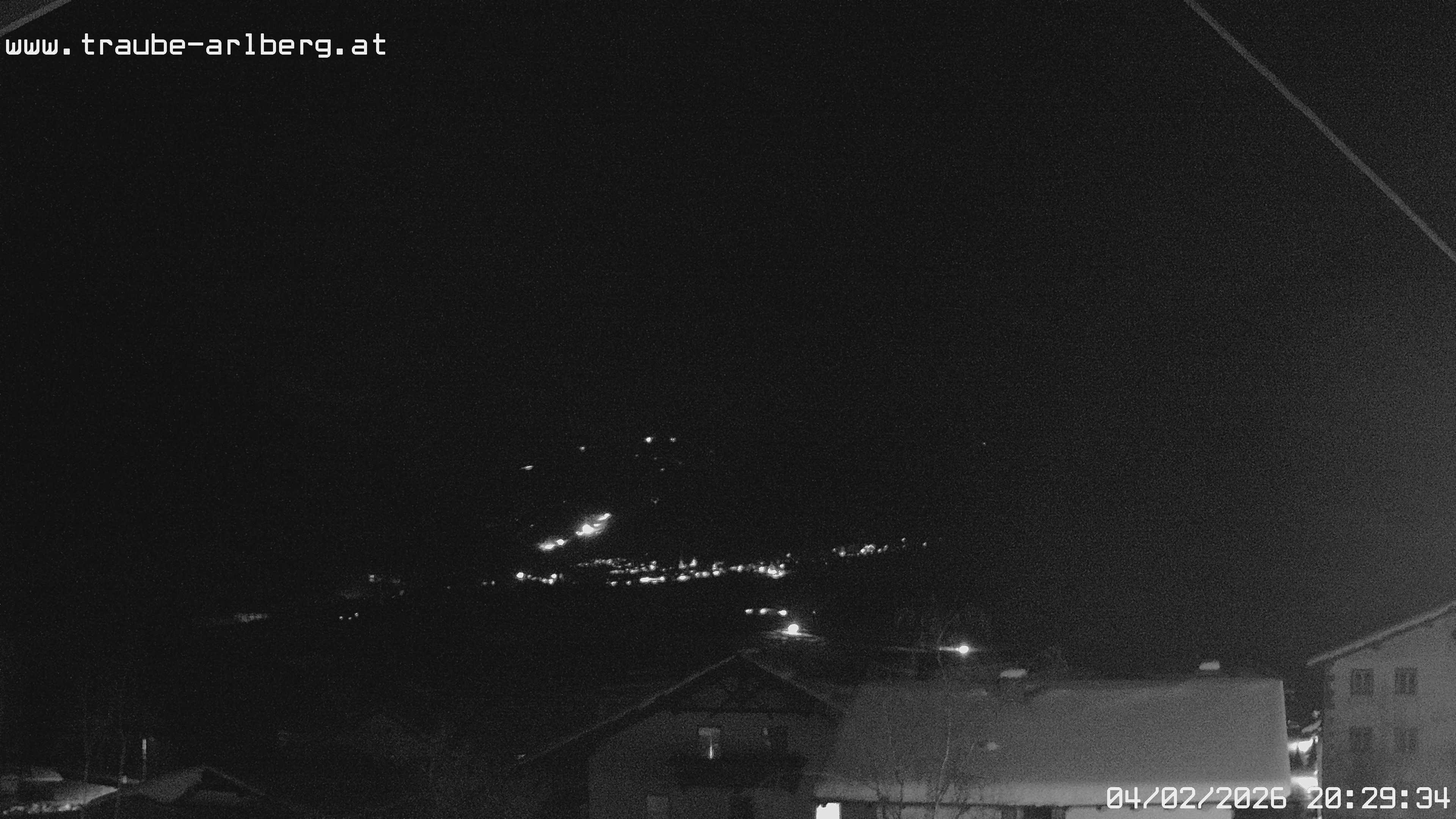 Archiv Foto Webcam Pettneu, Gasthof Traube