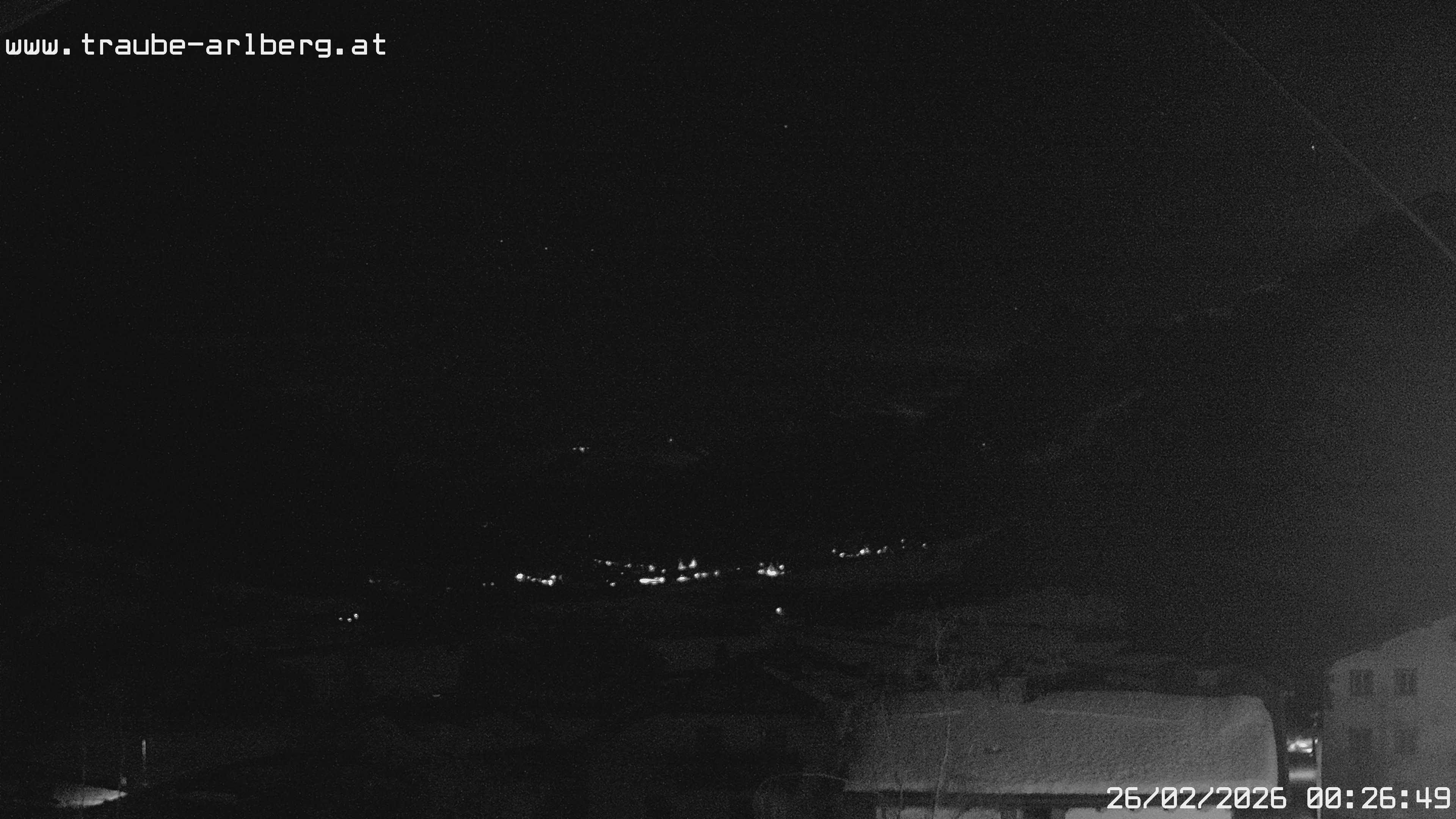 Archived image Webcam guesthouse "Traube", Pettneu