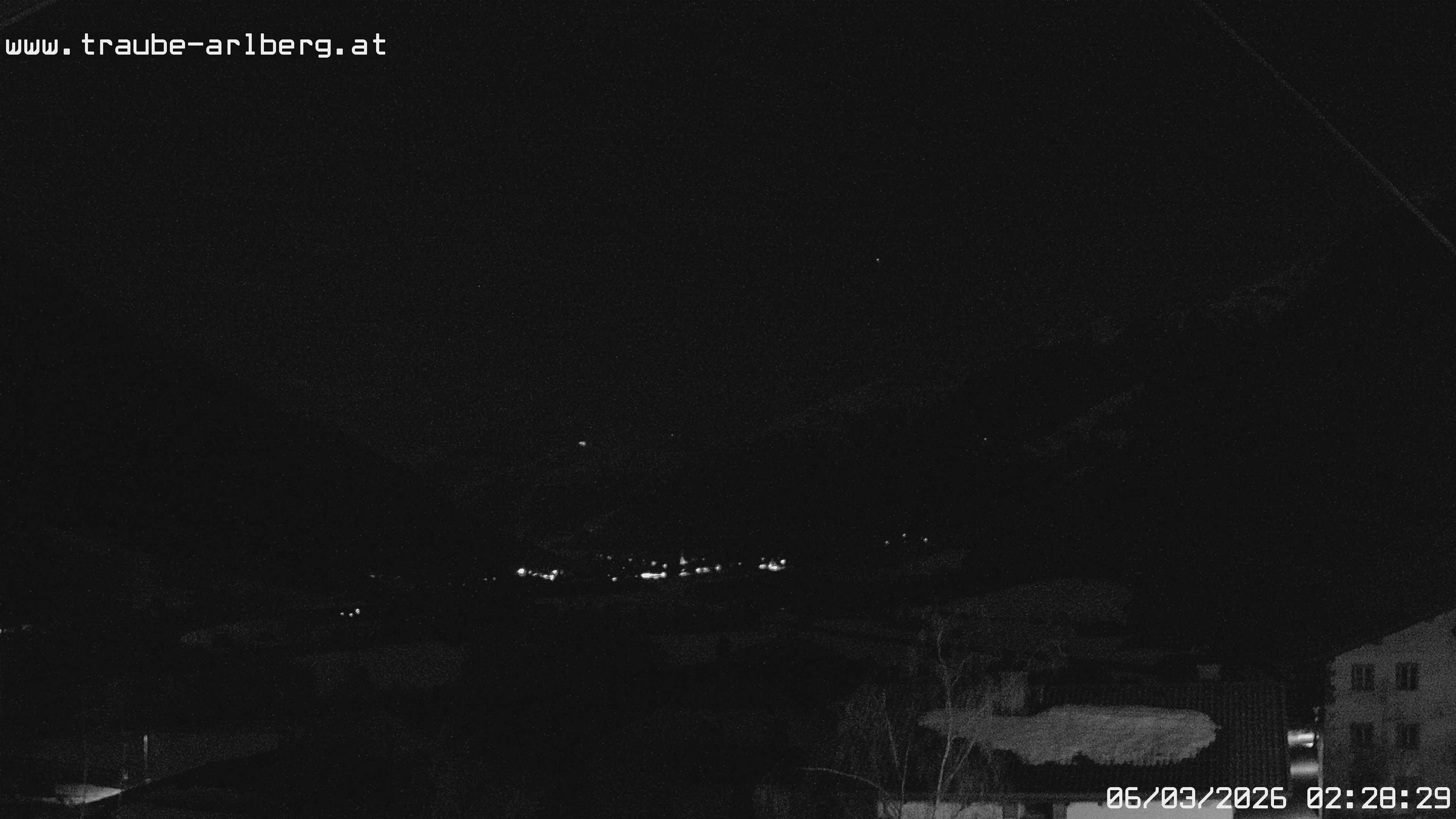 Archiv Foto Webcam Pettneu, Gasthof Traube