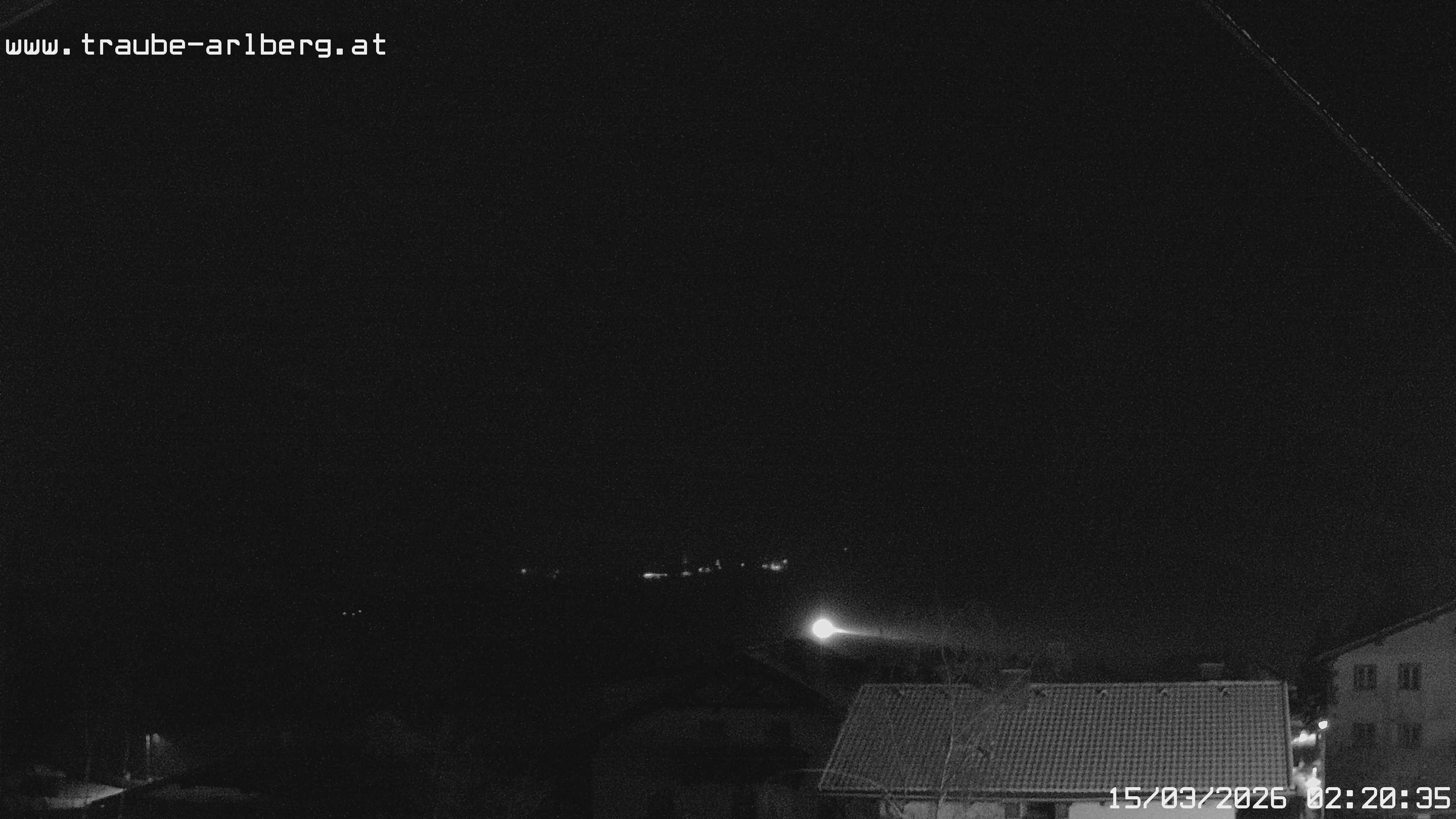 Archiv Foto Webcam Pettneu, Gasthof Traube