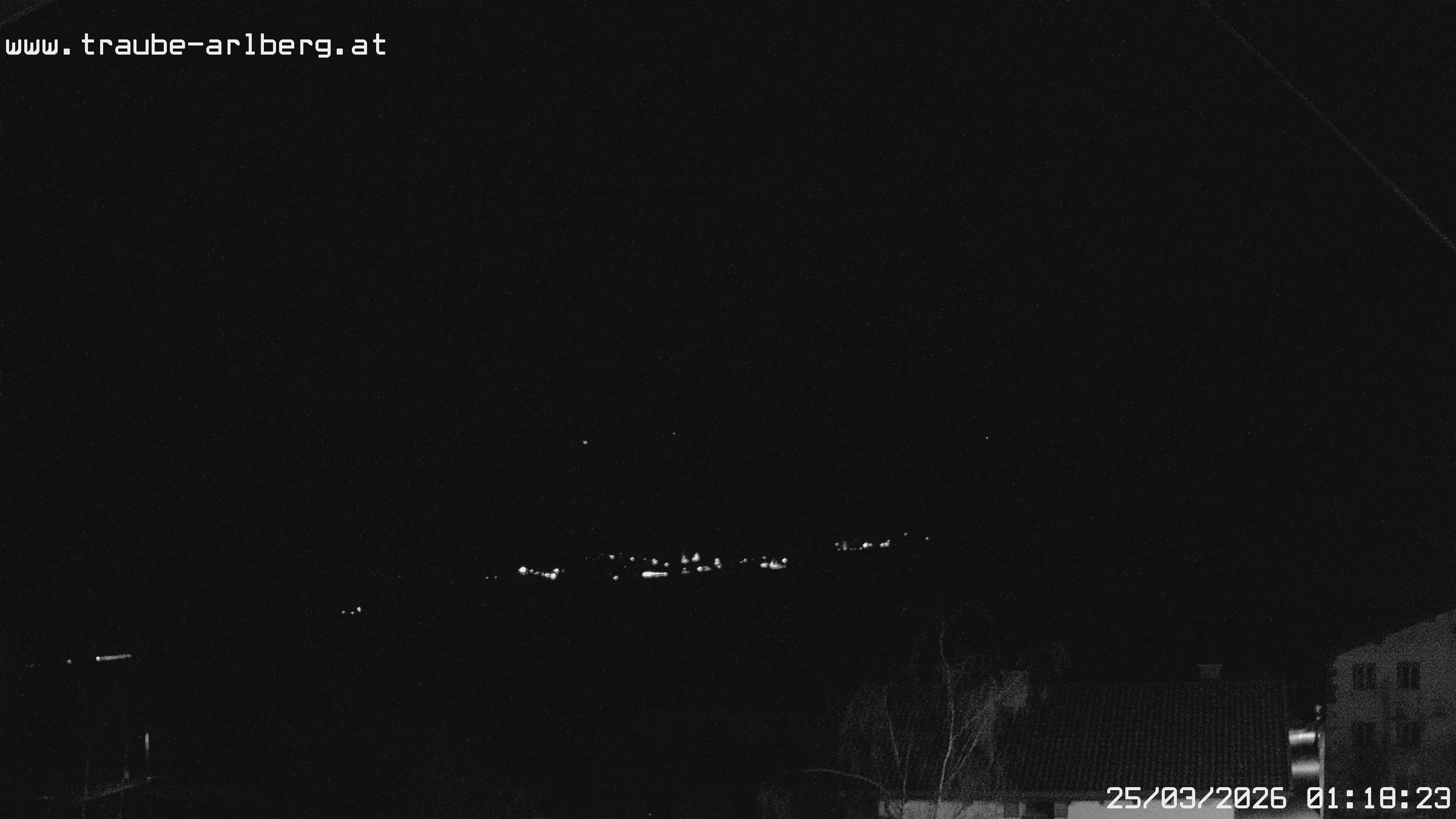 Archiv Foto Webcam Pettneu, Gasthof Traube