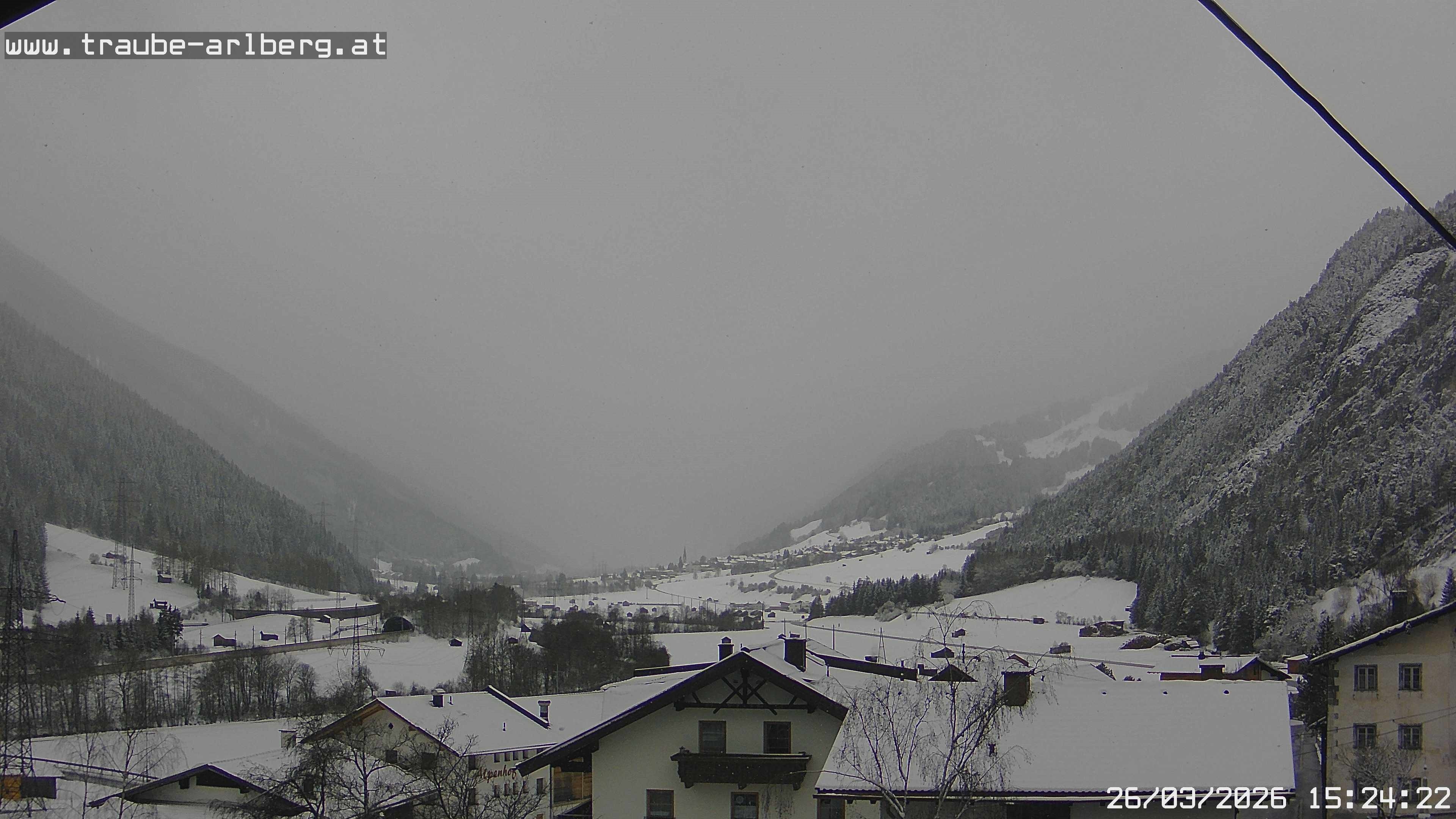 Archiv Foto Webcam Pettneu, Gasthof Traube