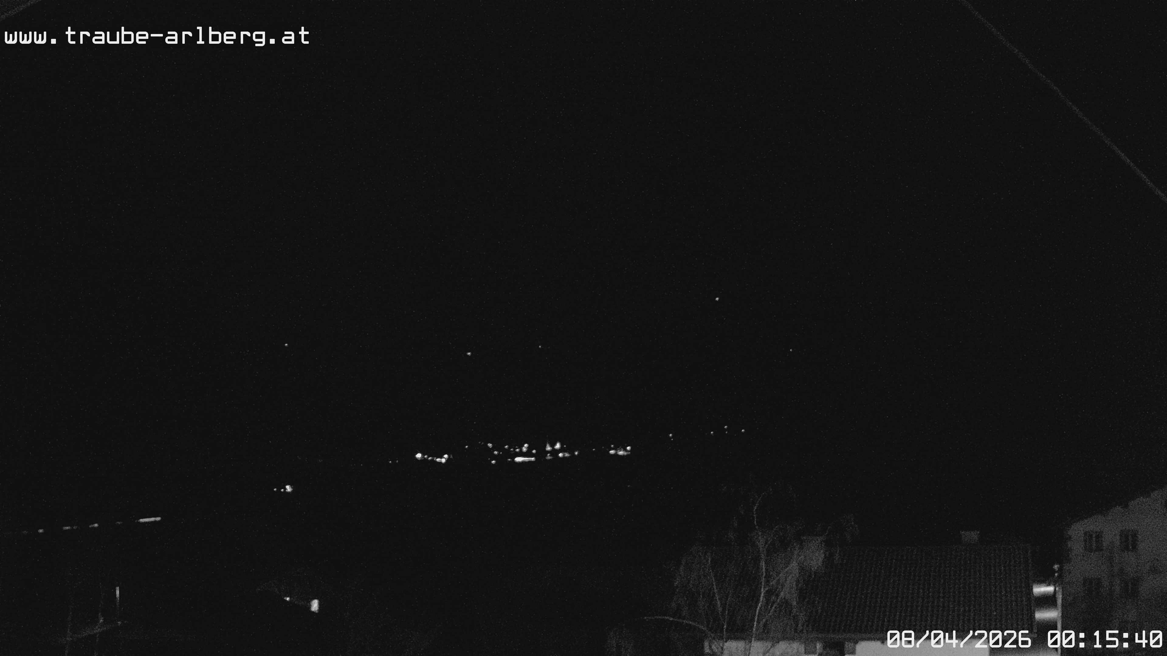 Archived image Webcam guesthouse "Traube", Pettneu