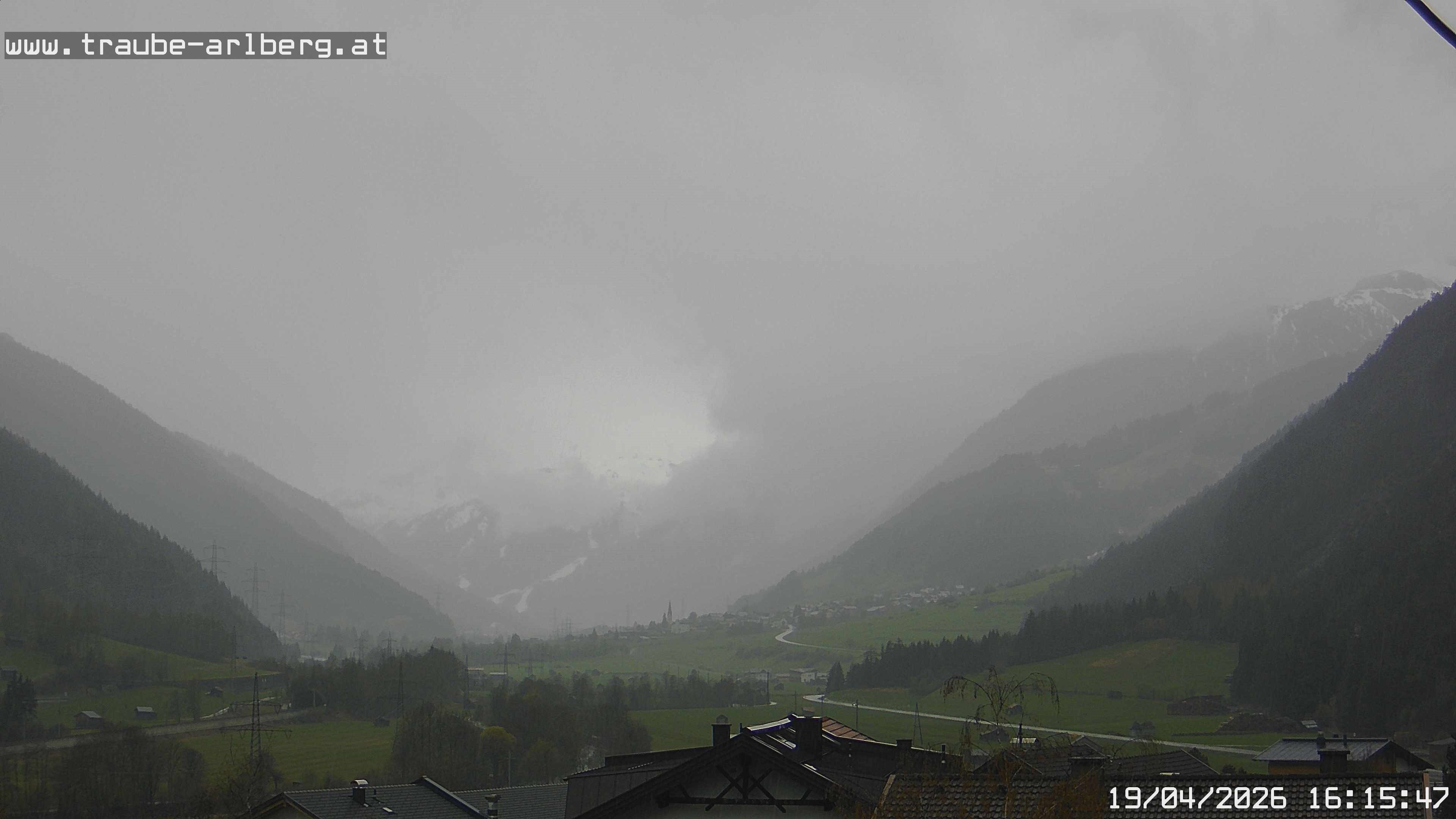 Archiv Foto Webcam Pettneu, Gasthof Traube