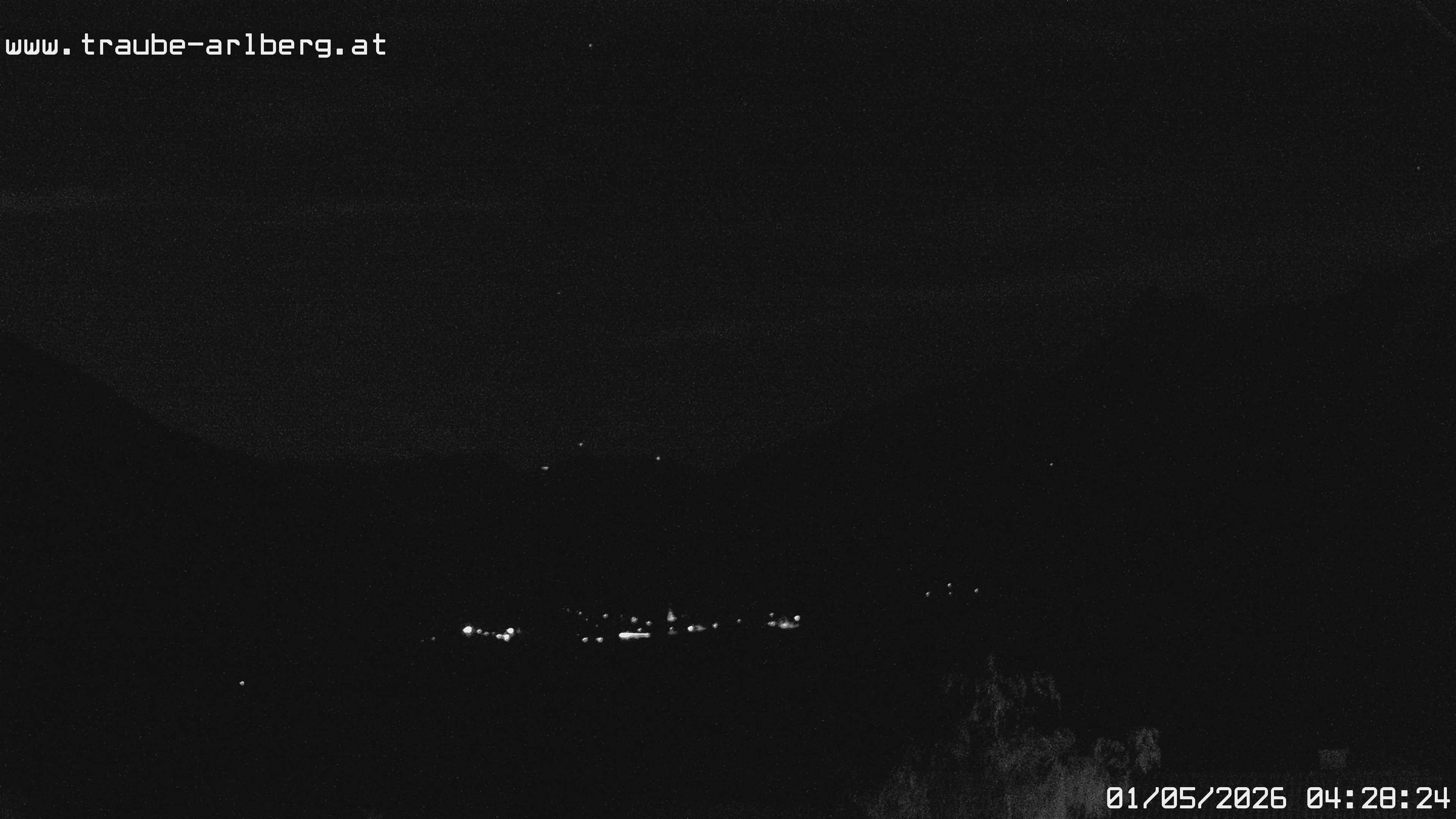 Archived image Webcam guesthouse "Traube", Pettneu