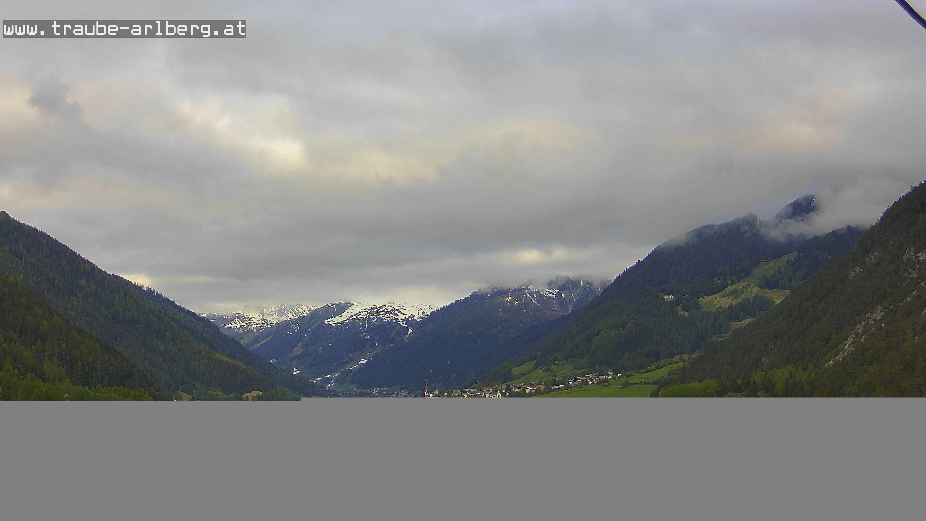 Archiv Foto Webcam Pettneu, Gasthof Traube