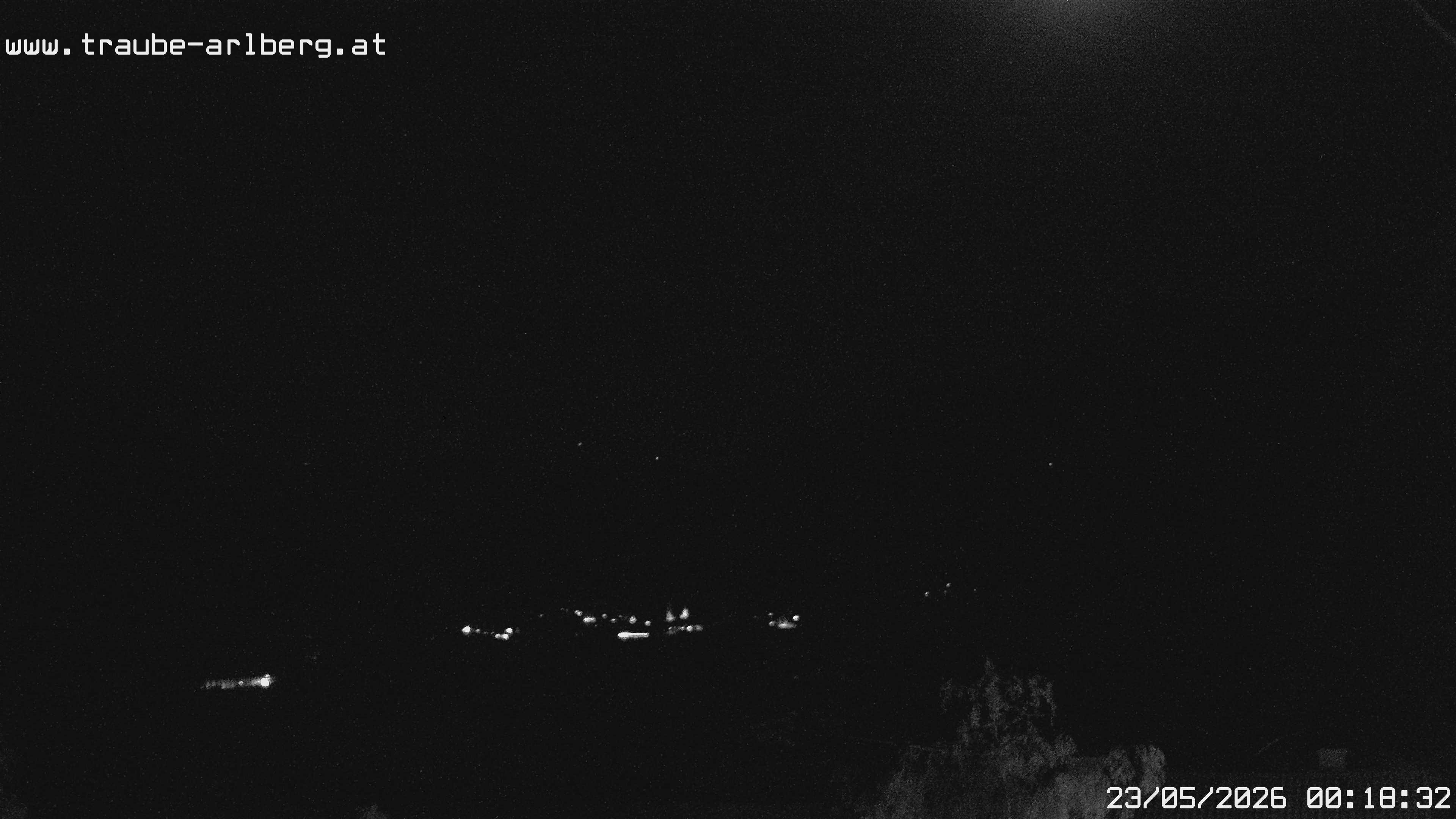Archiv Foto Webcam Pettneu, Gasthof Traube