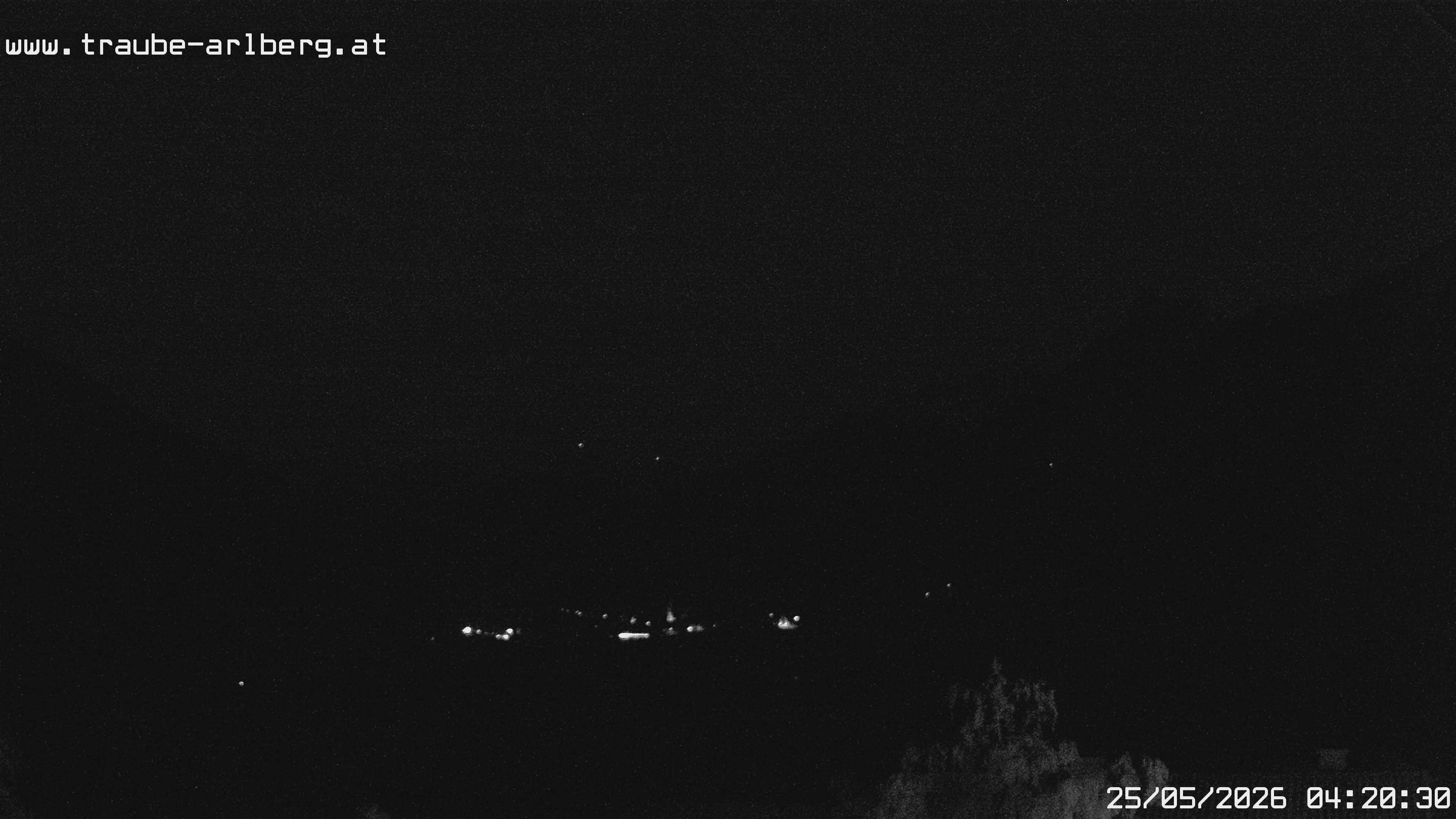 Archiv Foto Webcam Pettneu, Gasthof Traube