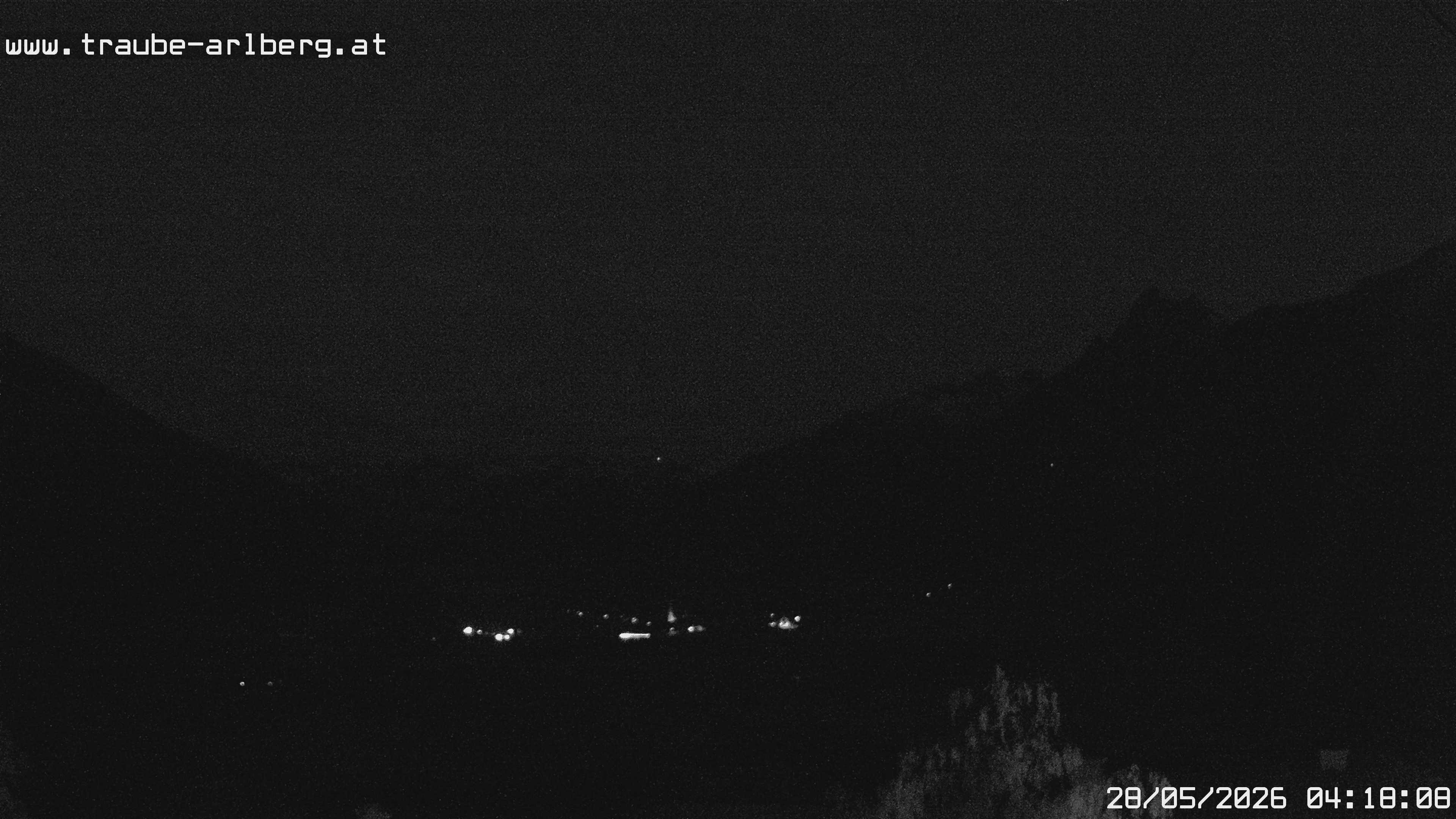 Archived image Webcam guesthouse "Traube", Pettneu