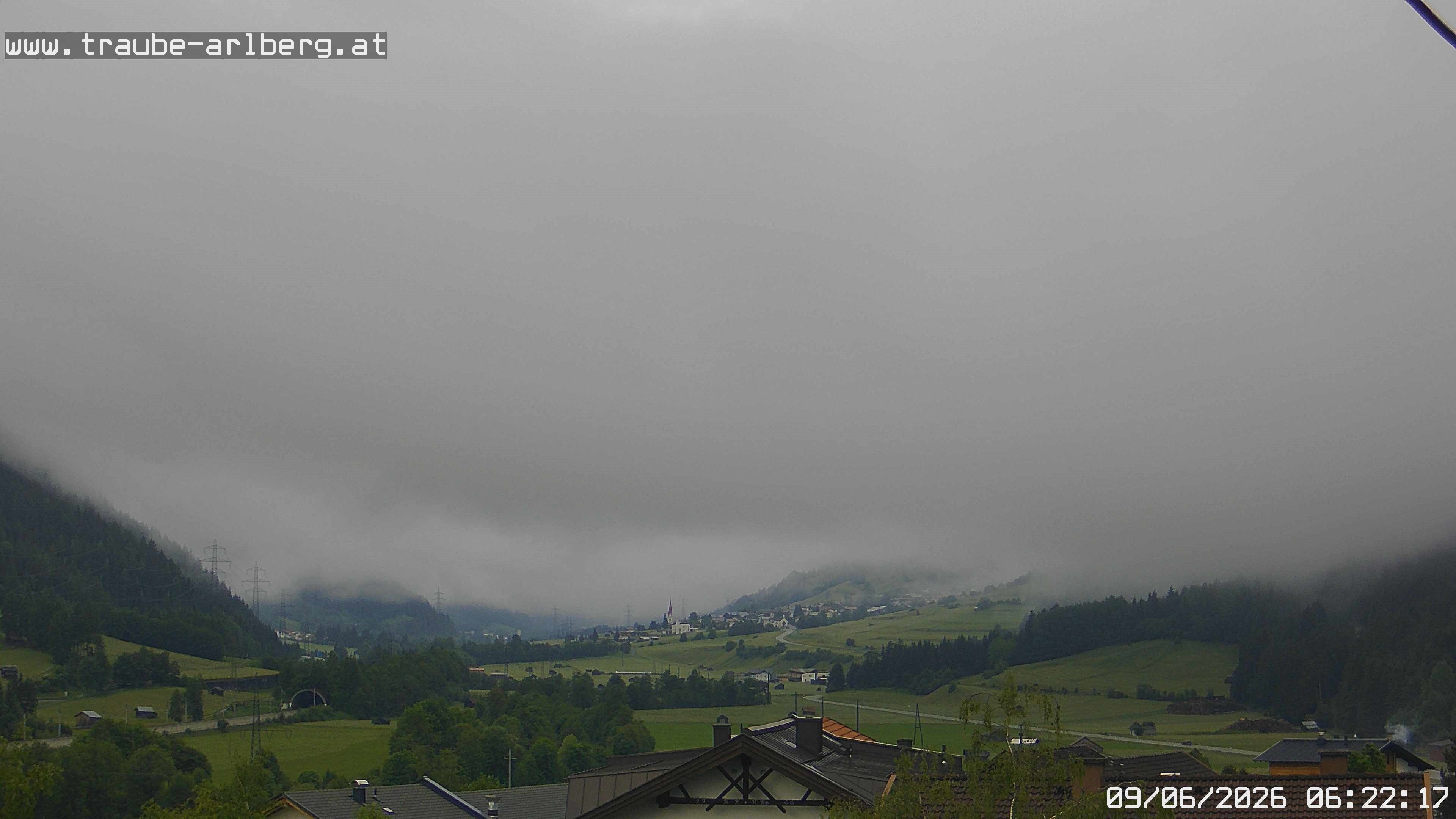 Archiv Foto Webcam Pettneu, Gasthof Traube