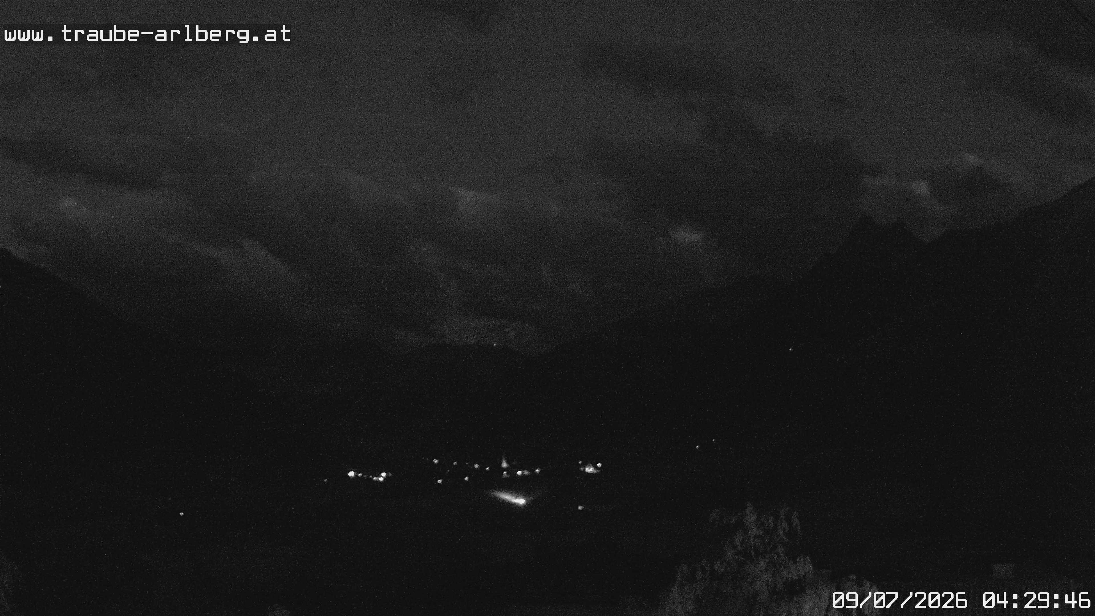 Archiv Foto Webcam Pettneu, Gasthof Traube