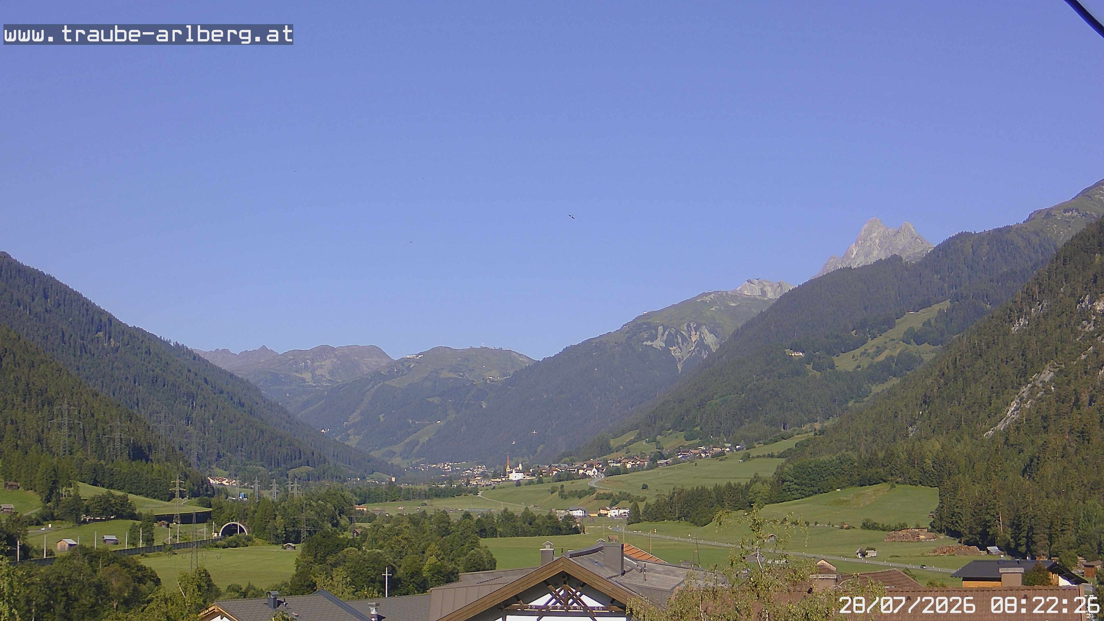Archiv Foto Webcam Pettneu, Gasthof Traube