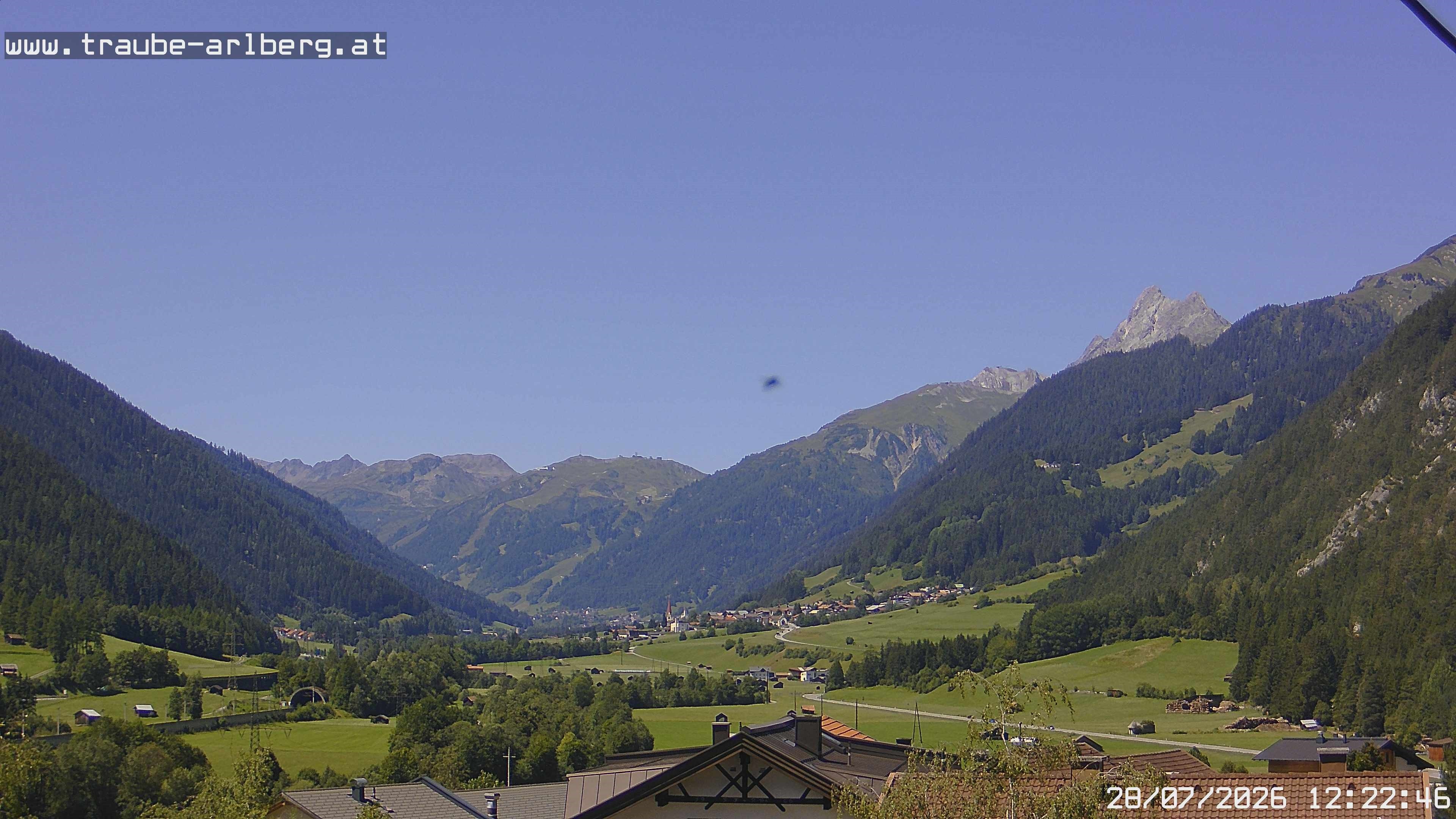 Archiv Foto Webcam Pettneu, Gasthof Traube